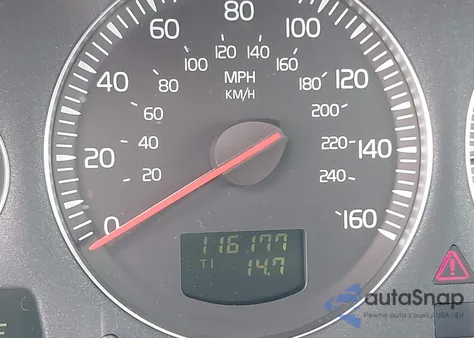 2004 Volvo S60 2.4 from USA, damaged, VIN YV1RS61T242325508